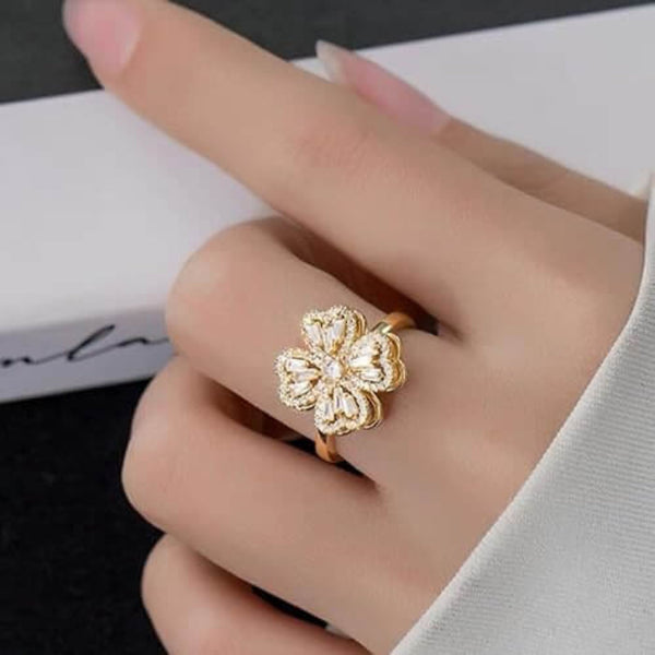 Clover Crystal Gold & Silver Ring - Iqlat Jewels