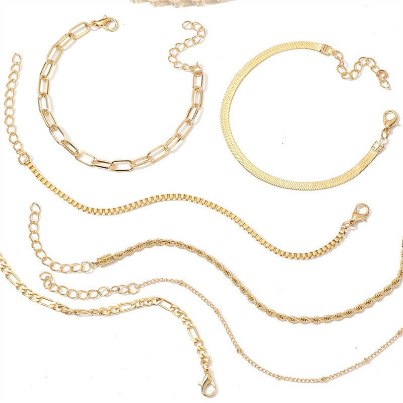 Elegant Golden Bracelet Set - Iqlat Jewels