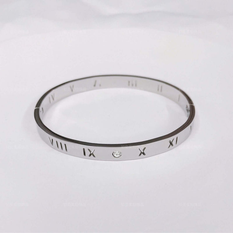 Roman Numeral Glamour - Iqlat Jewels