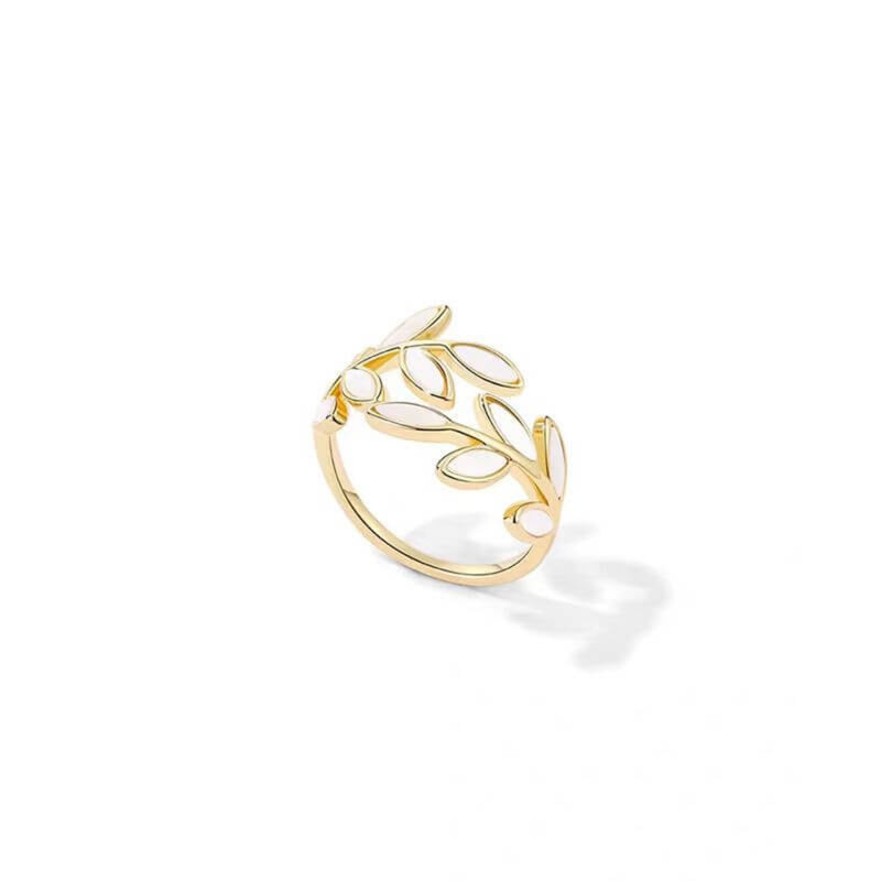 Elegant Leafy Gold Ring - Iqlat Jewels