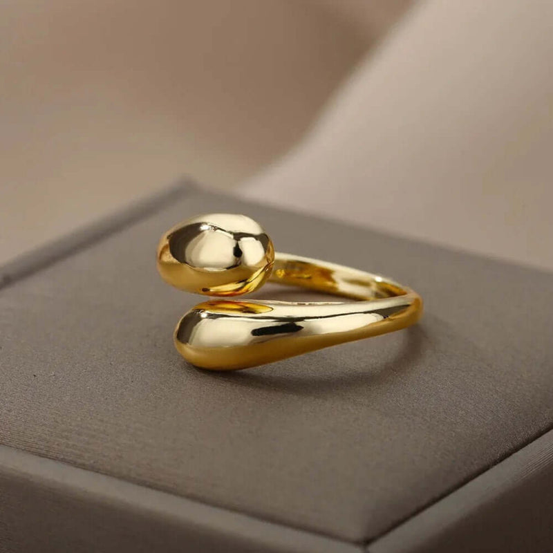 Bold Teardrop Open Gold Ring - Iqlat Jewels